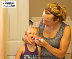 child_toothbrushing